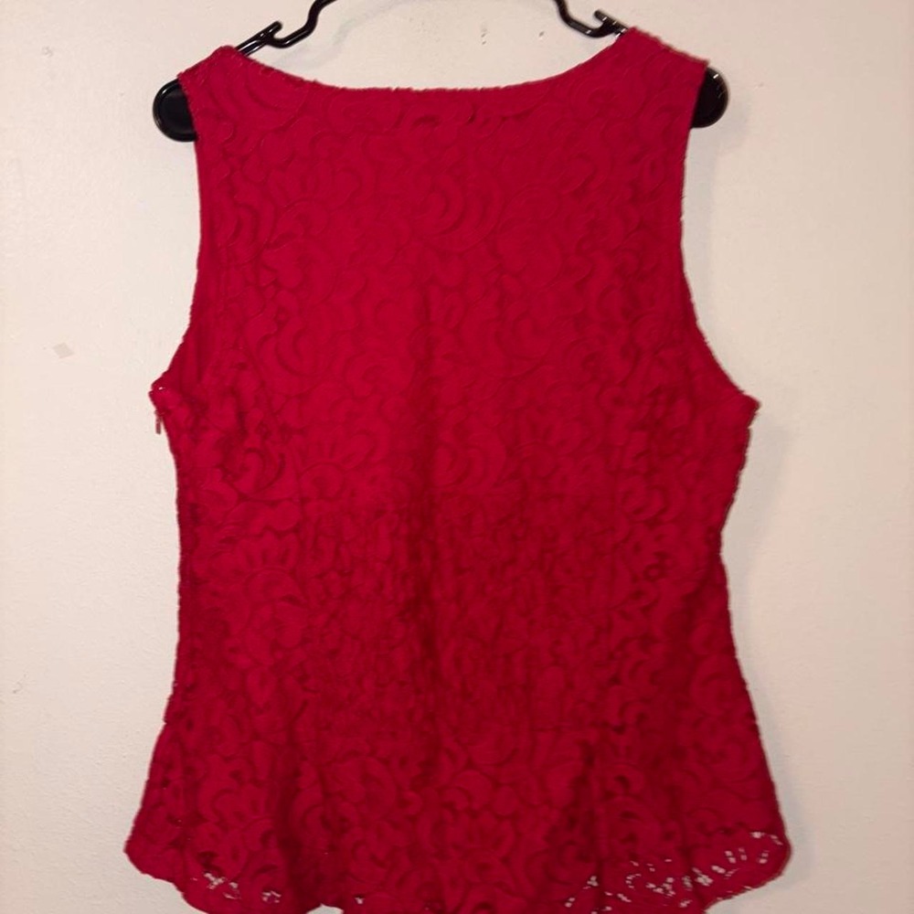 Lane Bryant red lace tank top with floral embroidery, size 14 - Picture 6 of 8